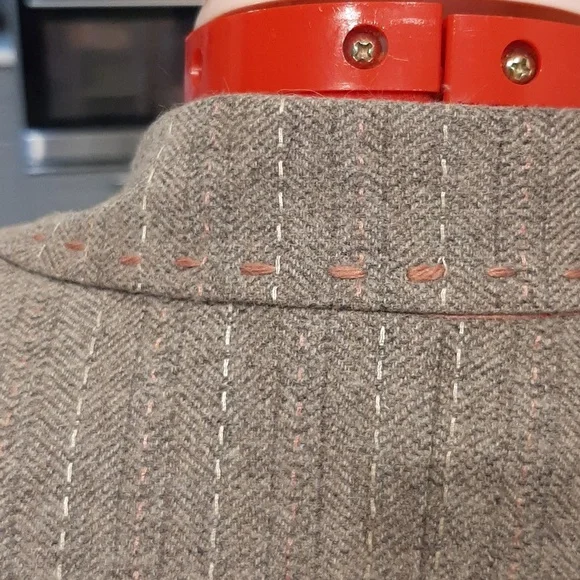 Wool blazer - Picture 5 of 9